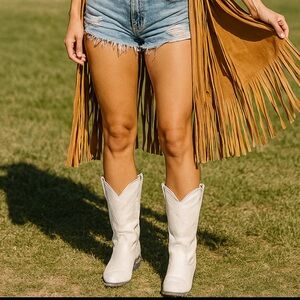 vintage white justin boot